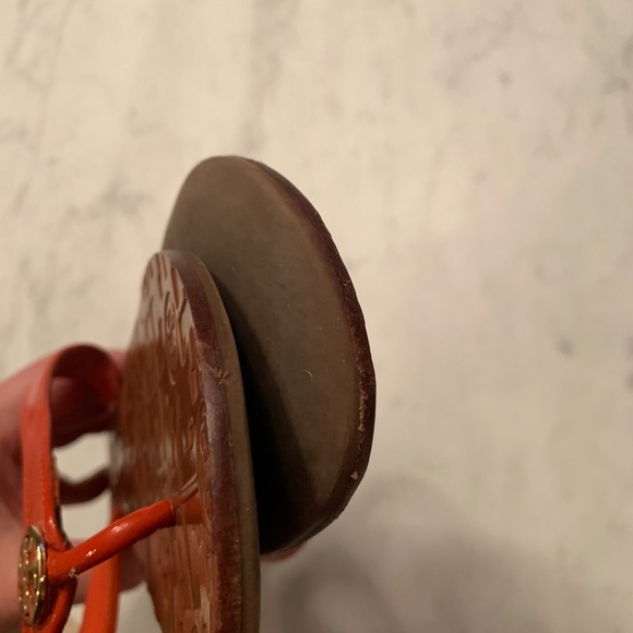 Tory Burch Flame Red/Orange Leather Flip Flops - Picture 4 of 5